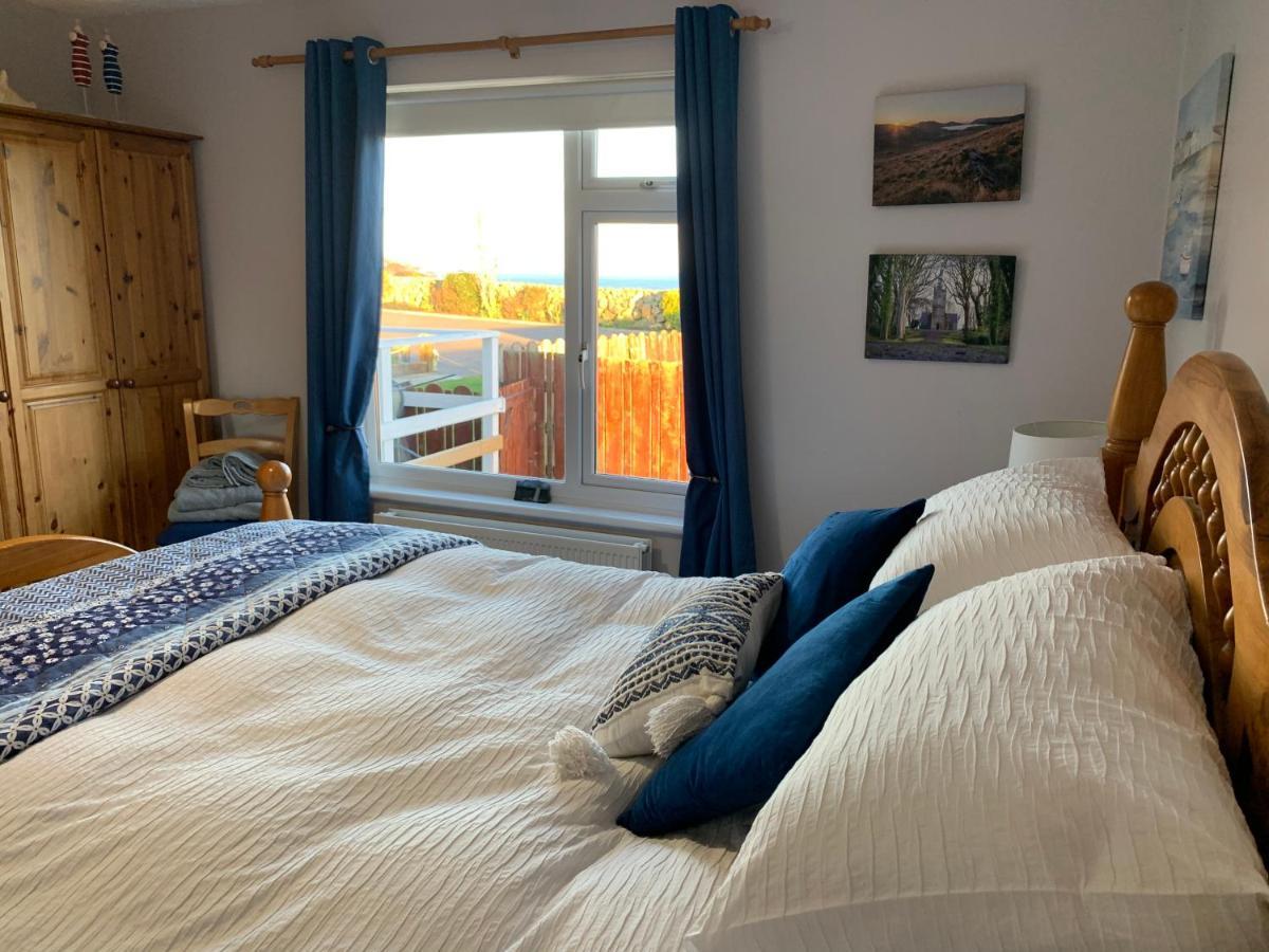 Moneydarragh Cottage With Uninterrupted Mountain And Sea Views- Hot Tub Available For Hire أنالونغ المظهر الخارجي الصورة